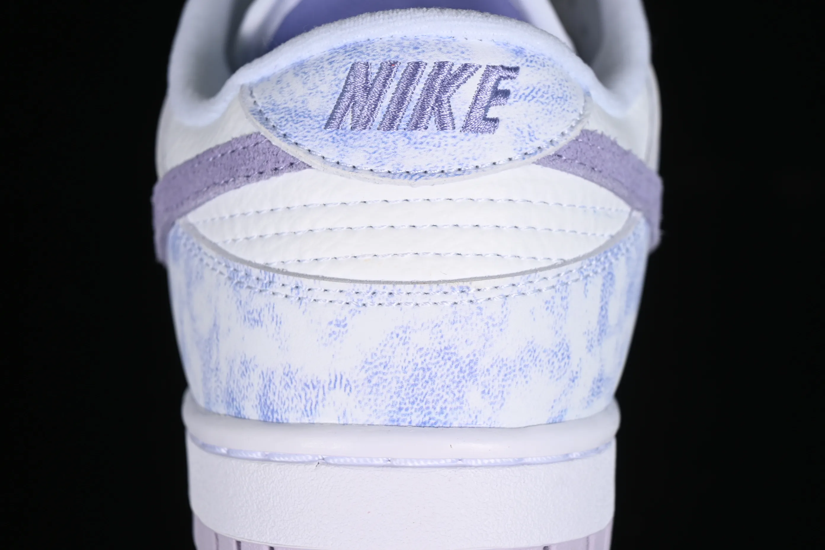 All categories Nk SB Dunk series Nk SB Dunk Low low-top sneakers Nk SB Dunk Low Prm white and light purple color SB smashed backboard fashion casual sneakers DM9467-500